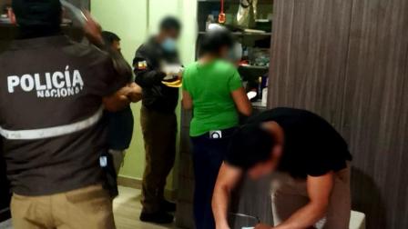 Agentes de la Policía y Fiscalía allanaron casas y oficinas de funcionarios judiciales de Manabí