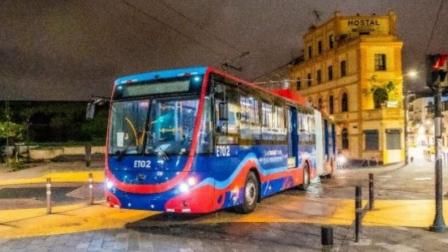 El Trolebús tiene 36 paradas, pero solo se podrá embarcar en El Labrador durante el horario extendido.