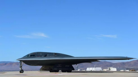 Un avión bombardero B-2, como los utilizados en ataque aéreo a Irán este sábado 21 de junio de 2025.