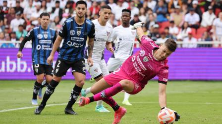Liga de Quito recibió a IDV Independiente del Valle en el estadio Rodrigo Paz Delgado.