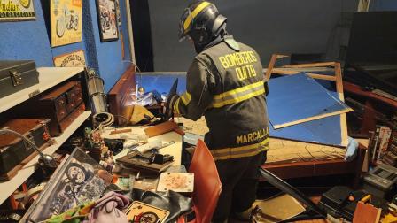 La deflagración causó daños al interior de una vivienda en el norte de Quito este lunes 23 de junio del 2025.