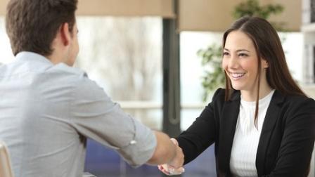 Las empresas buscan habilidades específicas al momento de contratar a nuevo personal.