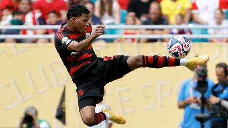 El ecuatoriano Gonzalo Plata fue titular con el Flamengo en el partido ante el Bayern Múnich.