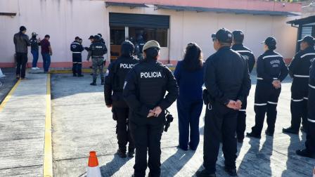 El jueves 3 de julio del 2025, la Poliçia y Fiscalía realizaron allanamientos dentro del caso 'Depuración Azul'