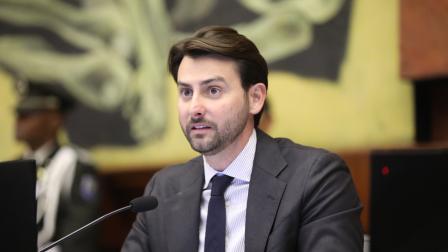 Niels Olsen, presidente de la Asamblea Nacional, en una sesión del pleno.