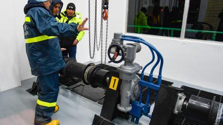 Después de 14 días sin agua, el alcalde de Quito, Pabel Muñoz, anunció que las compuertas de La Mica fueron abiertas.