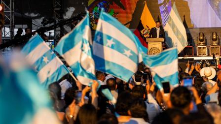 El alcalde de Guayaquil, Aquiles Álvarez, durante la sesión solemne por los 490 años de Fundación de la ciudad.