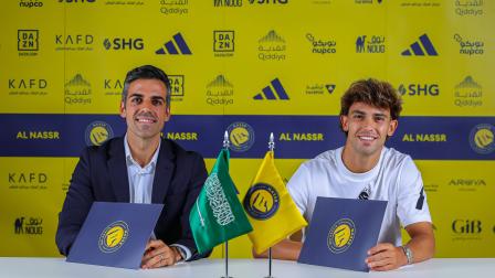 Joao Félix (derecha) firmó por el Al Nassr de Arabia Saudita y espera recuperar las mejores sensaciones de su juego.