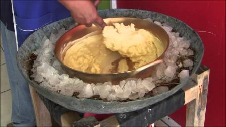 El tradicional postre ecuatoriano el helado de paila se ubica entre el top 50 de los mejores postres congelados del mundo.