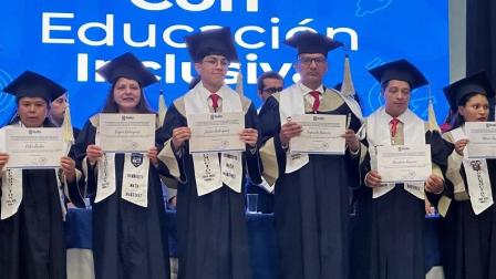 Con el programa 'Quito Vuelve al Aula', adultos pueden culminar la educación básica superior y el bachillerato de forma acelerada