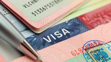 El Departamento de Estado de EE.UU. anunció un programa piloto de pago de fianzas para obtener visas de negocios o turismo (B-1/B-2).