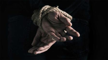 Mujer en Guayaquil fingió su secuestro y exigía a su madre 27 000 dólares de rescate.