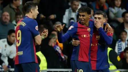 FC Barcelona celebrando un gol.
