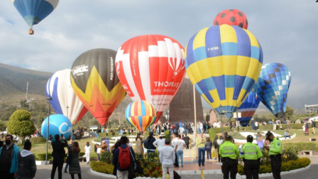 El año pasado hubo una gran convoctaria de personas al Festival del Globo que se realiza en la Mitad del Mundo