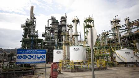 Más de 900 trabajadores de Petroecuador fueron desvinculados por disposición del Gobierno.