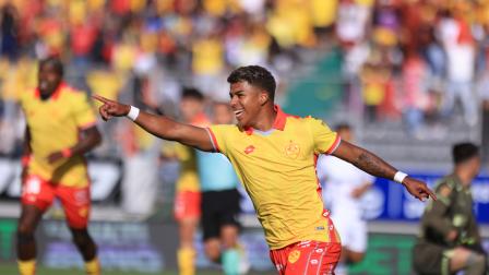 Luis Cano marcó el gol de la victoria a favor de Aucas ante Liga de Quito en el Estadio Gonzalo Pozo Ripalda. 9 de agosto del 2025