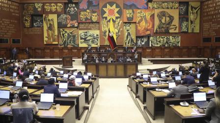 Personal de la Asamblea Nacional han revisado videos de los hechos varias veces.