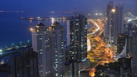 Panamá sale de la lista de paraísos fiscales de Ecuador
