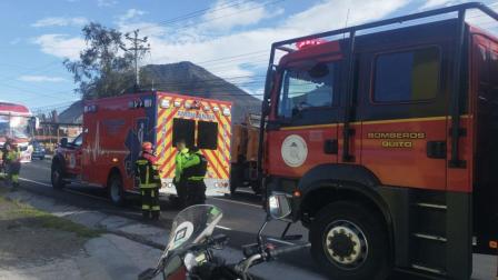 El ECU 911 alertó de un siniestro de tránsito con cinco personas heridas en el sector de Calacalí.