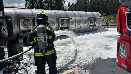 Siniestro de tránsito en Tababela, sector redondel de Alpachaca.