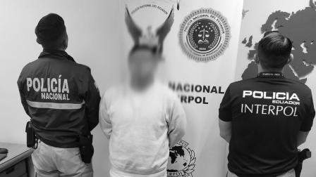 Estads Unidos deporta a presunto miembro de Los Lobos