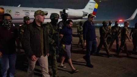 El narcotraficante José Adolfo Macías Villamar, alias Fito, cabecilla de la banda criminal Los Choneros fue extraditado a Estados Unidos.