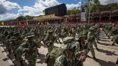 Nicolás Maduro ordenó el refuerzo de presencia militar en la frontera con Colombia.