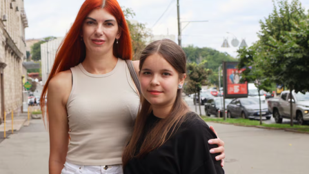 Margarita se reencuentra con su madre Katerina, en Kiev el 6 de agosto del 2025.