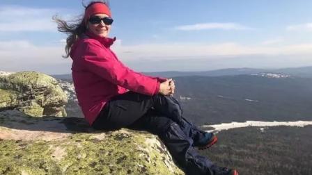 La alpinista rusa Natalia Nagovitsyna quedó atrapada y se rompió una pierna al escalar el Pico Victoria, entre China y Kirguistán.