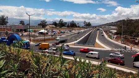 Imagen panorámica del sector de Carapungo, en el norte de Quito, una de las zonas en las que se registrarán fuertes vientos.