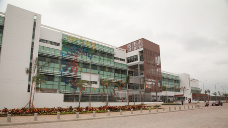 Ministro de Salud niega que hayan problemas en todos los hospitales de Ecuador.