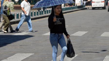 El Instituto Nacional de Meteorología e Hidrología (Inamhi) prevé radiación extremadamente alta en Quito