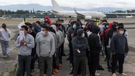 Estados Unidos intensificó las deportaciones de migrantes.