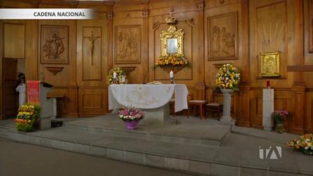 Misa del domingo con el padre Allan Mendoza desde la Capilla La Dolorosa del colegio San Gabriel de Quito.