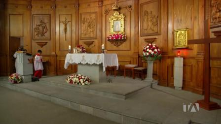 Misa del domingo con el padre Allan Mendoza desde la Capilla La Dolorosa del colegio San Gabriel de Quito.