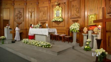 Misa del domingo 26 de abril del 2026, con el padre Allan Mendoza, desde la Capilla La Dolorosa del colegio San Gabriel de Quito.
