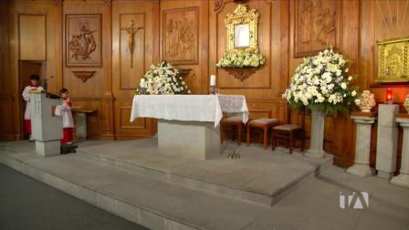 Misa del domingo 3 de mayo del 2026, con el padre Allan Mendoza, desde la Capilla La Dolorosa del colegio San Gabriel de Quito