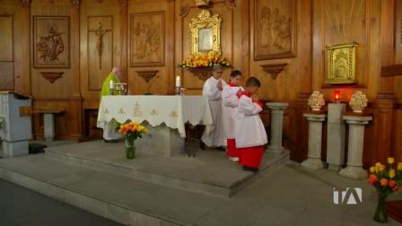 Misa del domingo 2 de agosto del 2026, con el padre Allan Mendoza, desde la Capilla La Dolorosa del colegio San Gabriel de Quito.