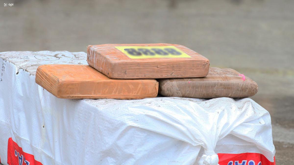 Aproximadamente tres toneladas de droga fueron decomisadas en Guayaquil