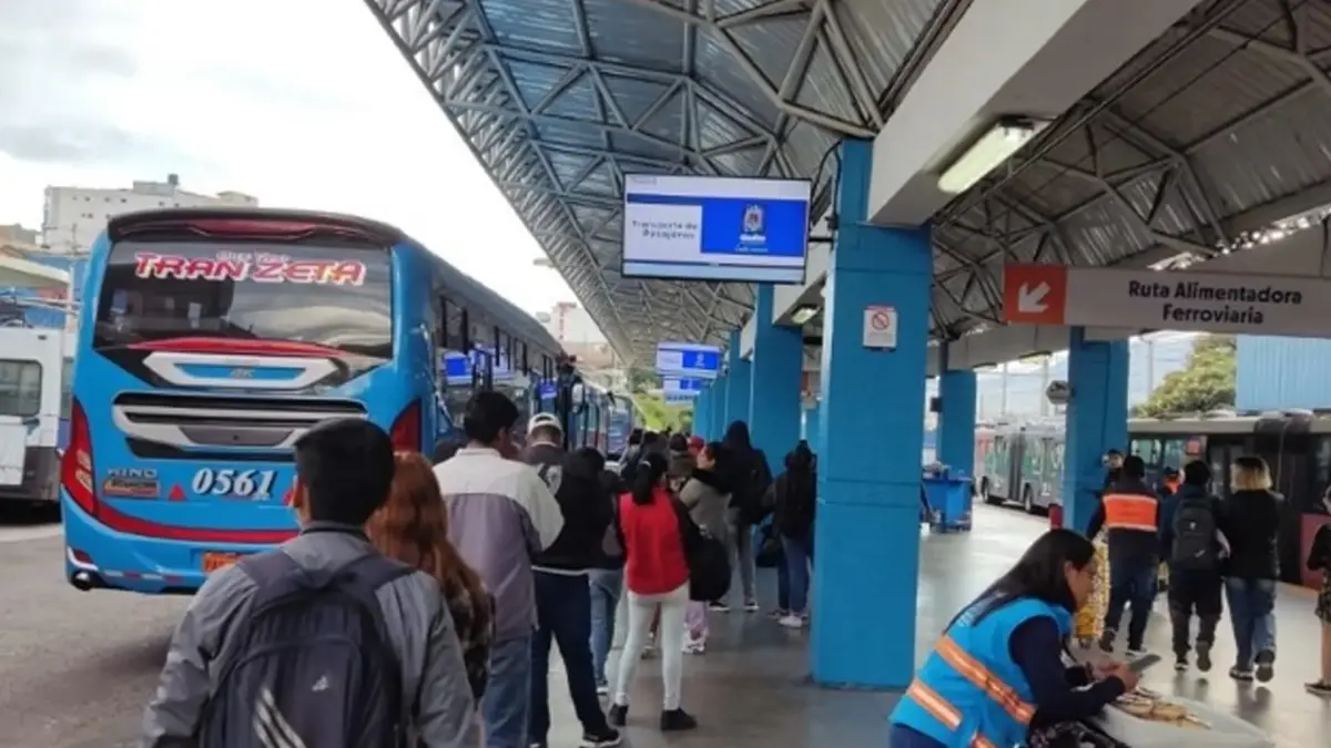 Transporte en Quito vuelve a sus horarios habituales con cambio de ...