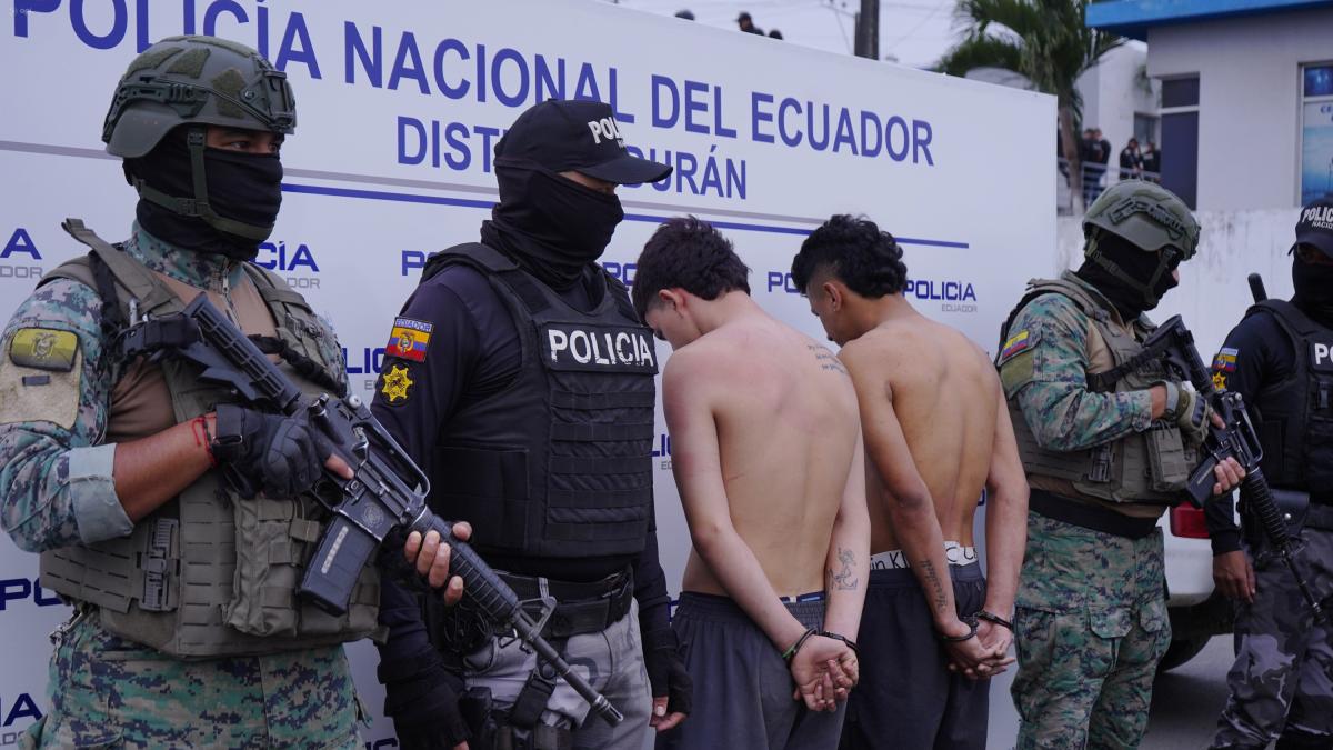 Dos presuntos integrantes del Tren de Aragua fueron detenidos en Machala
