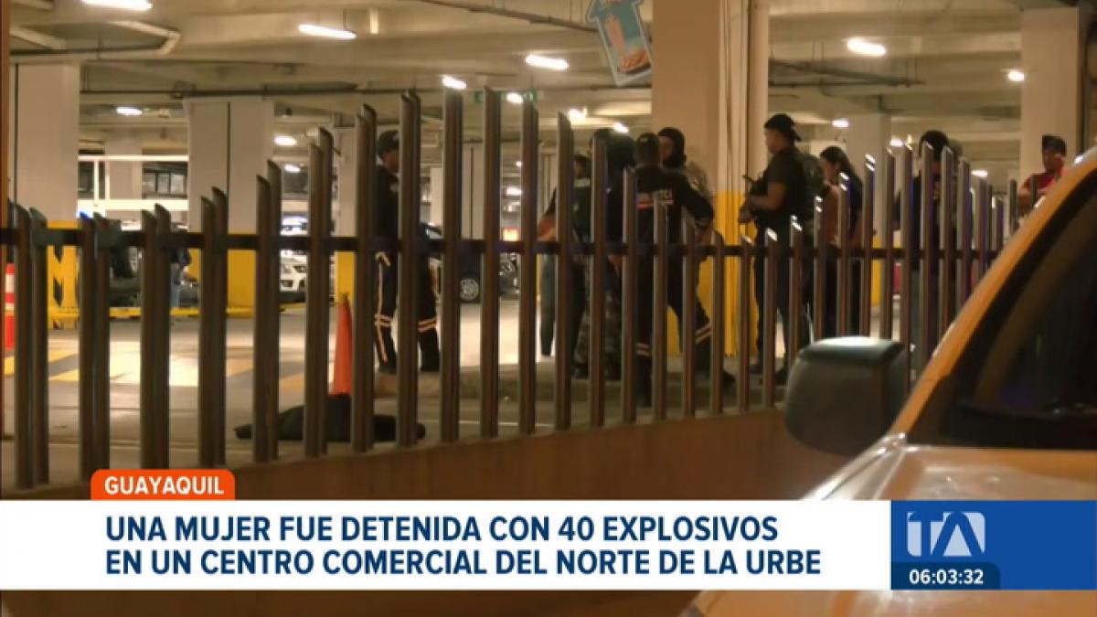 Mujer con 40 explosivos es detenida en centro comercial de Guayaquil