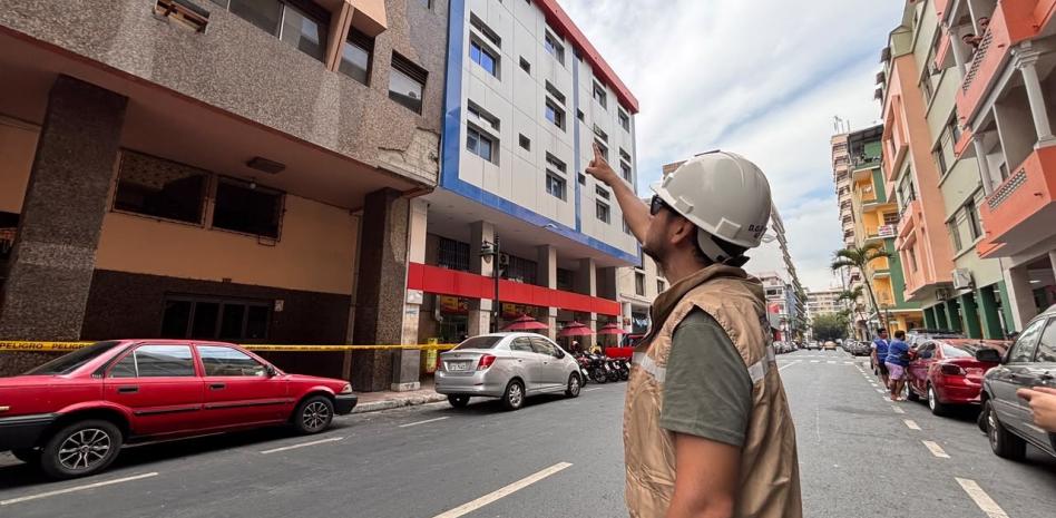Terremoto de 7.4 en Colombia provoca daños materiales en tres provincias de Ecuador